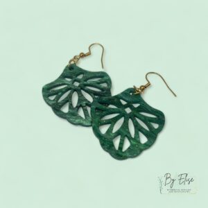 By Elise - resin - oorbellen - groen